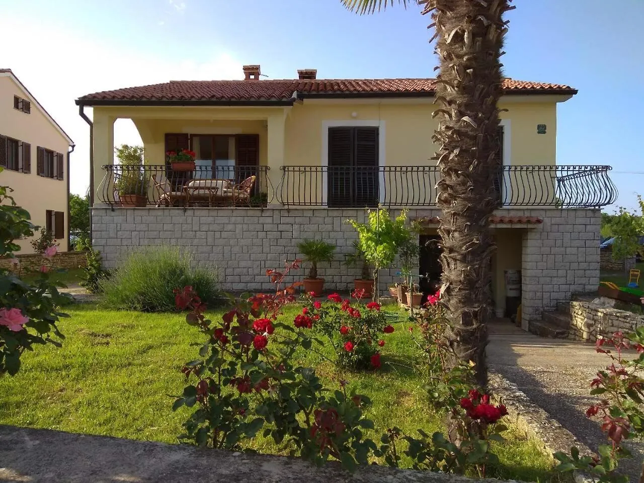Apartman Ostrea *** Bale 0*,  Croatia